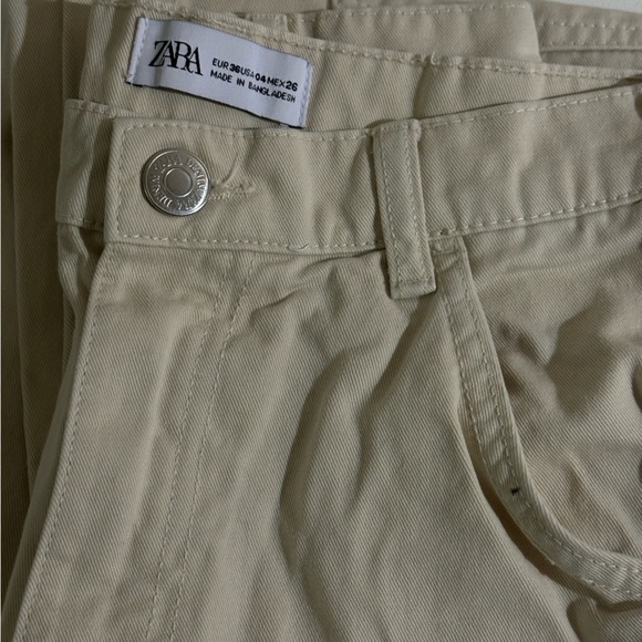 ZARA Cream Cargo Pants - Picture 2 of 4